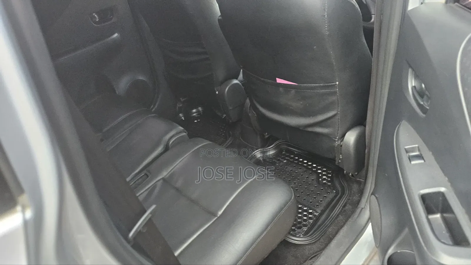 Toyota Ractis 2008 Silver