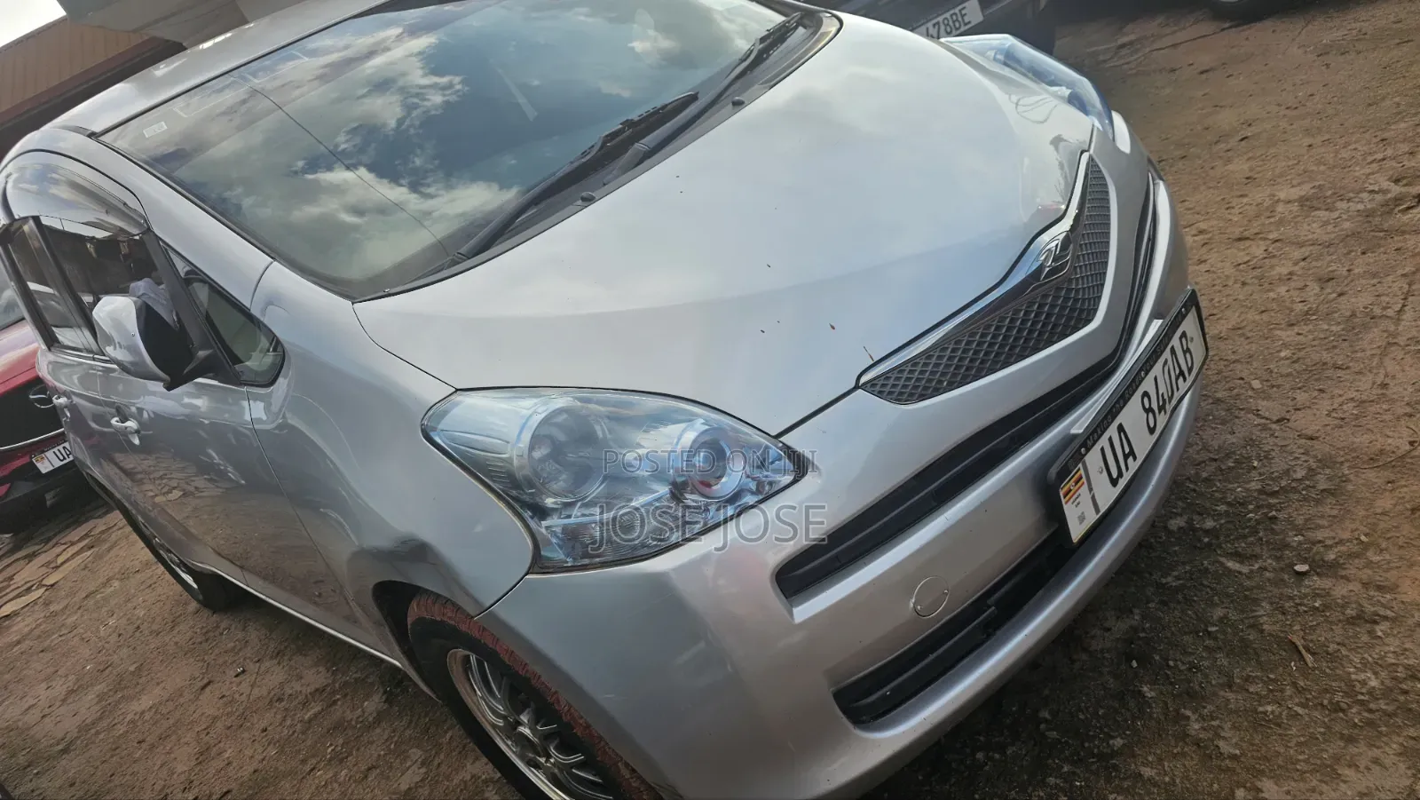 Toyota Ractis 2008 Silver