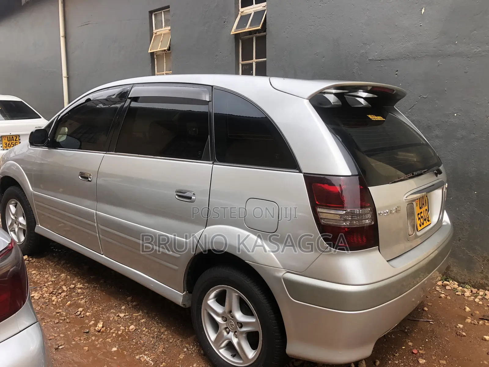 Toyota Nadia 2001 Silver