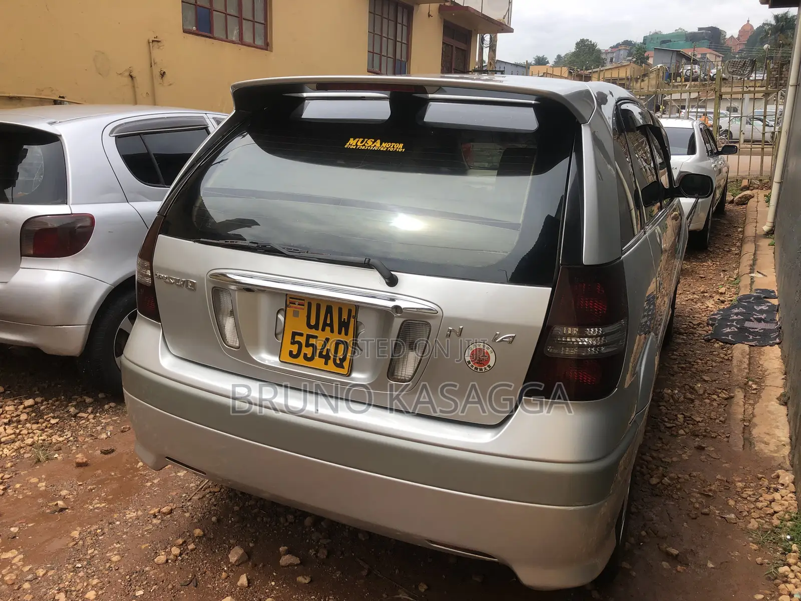 Toyota Nadia 2001 Silver