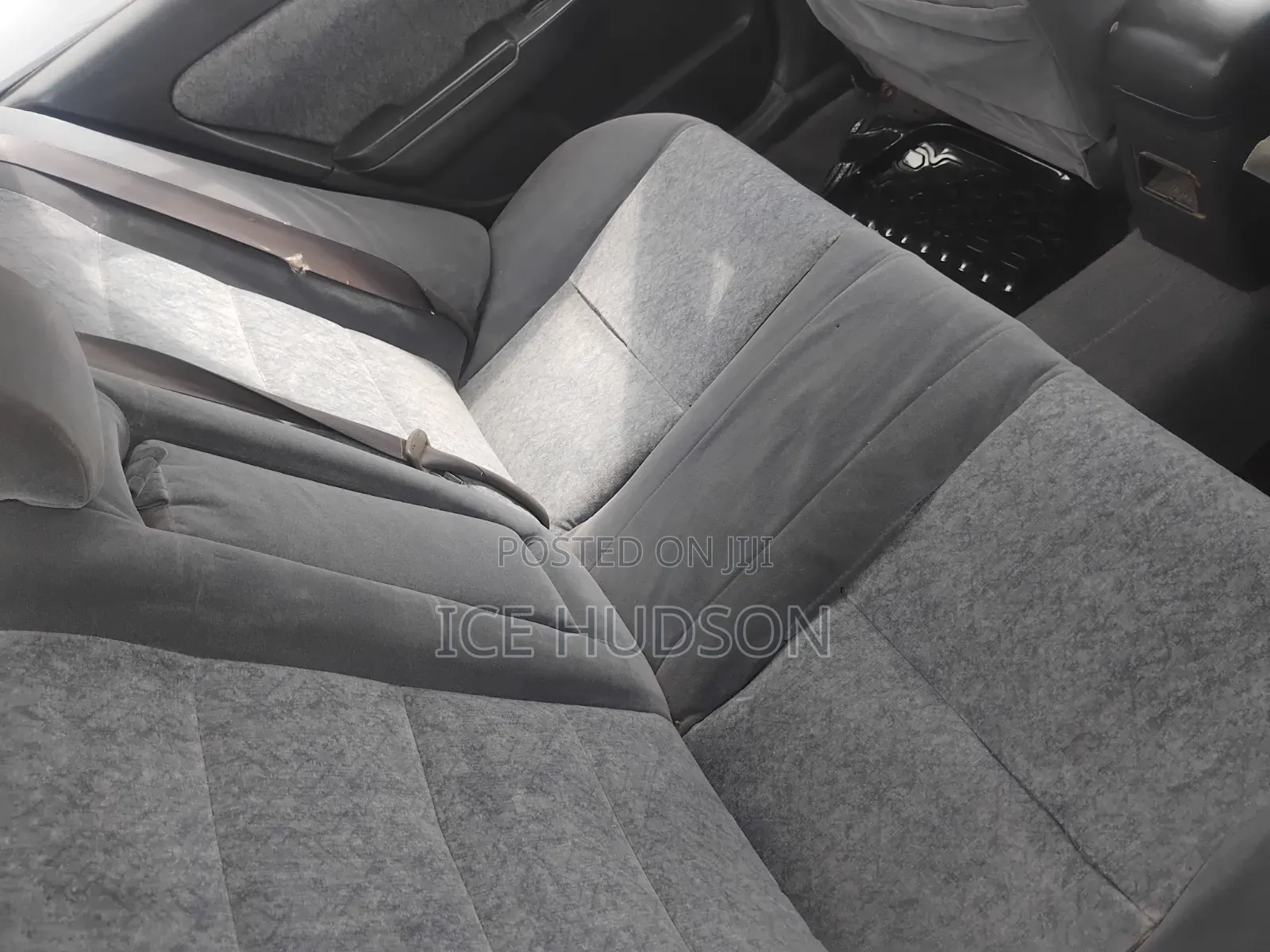 Toyota Corona Premio 2000 Blue