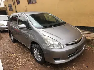 Toyota Wish 2006 Silver
