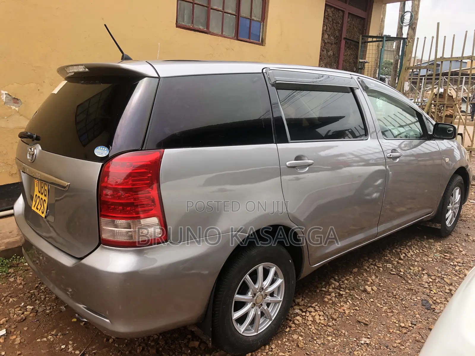 Toyota Wish 2006 Silver