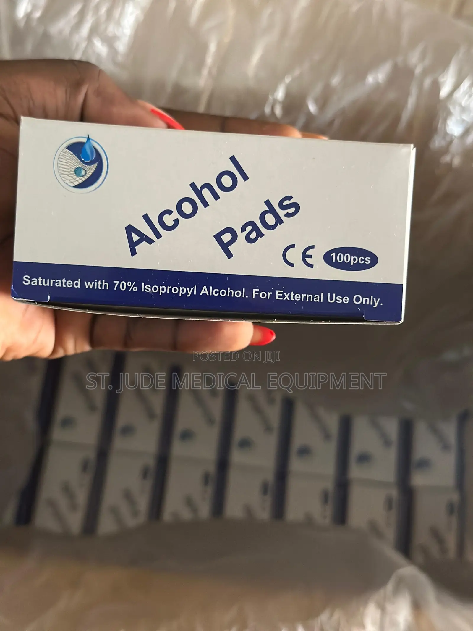 Alcohol Swabs/ Alcohol Pads