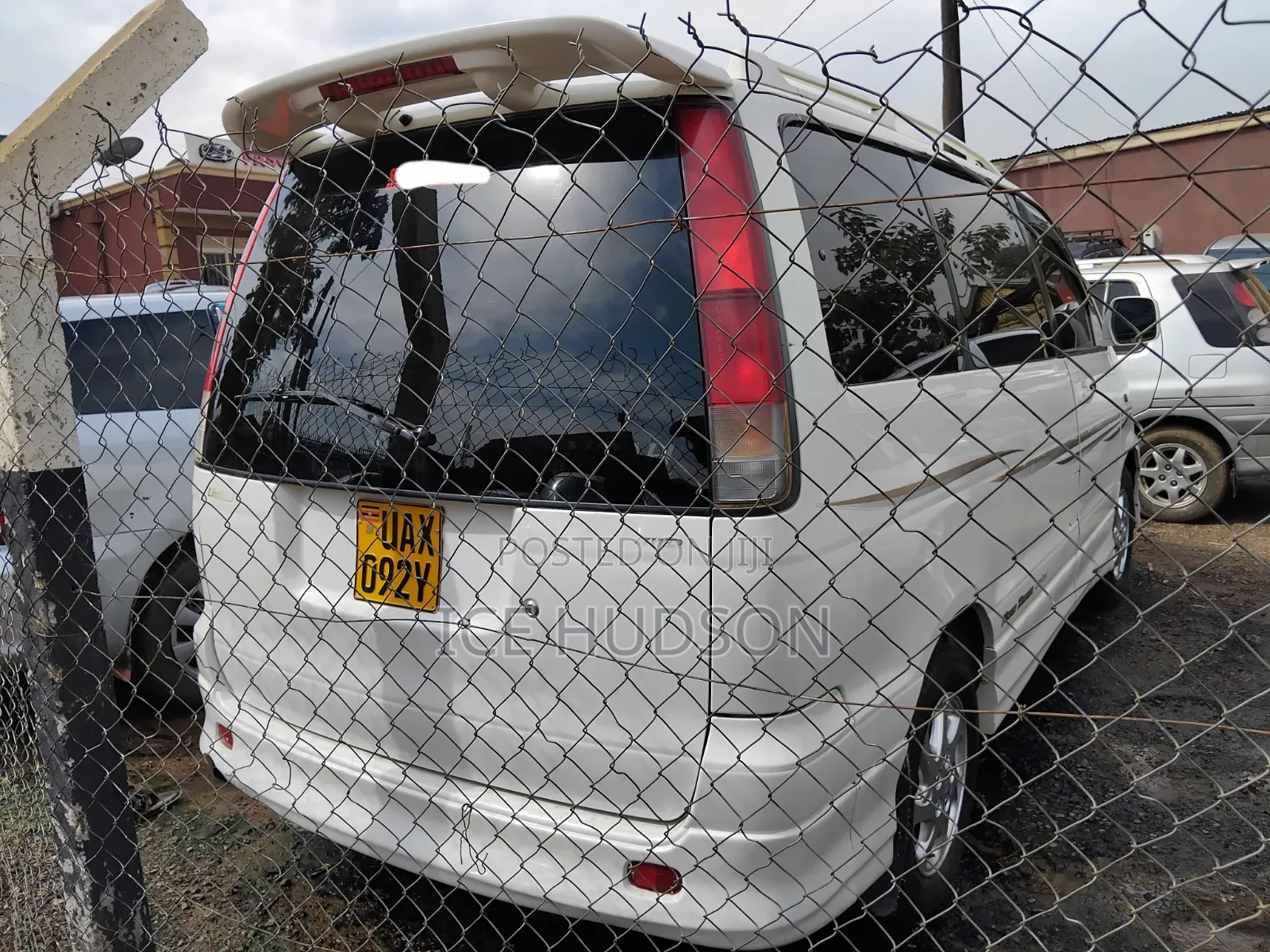 Toyota LiteAce Noah 2001 White