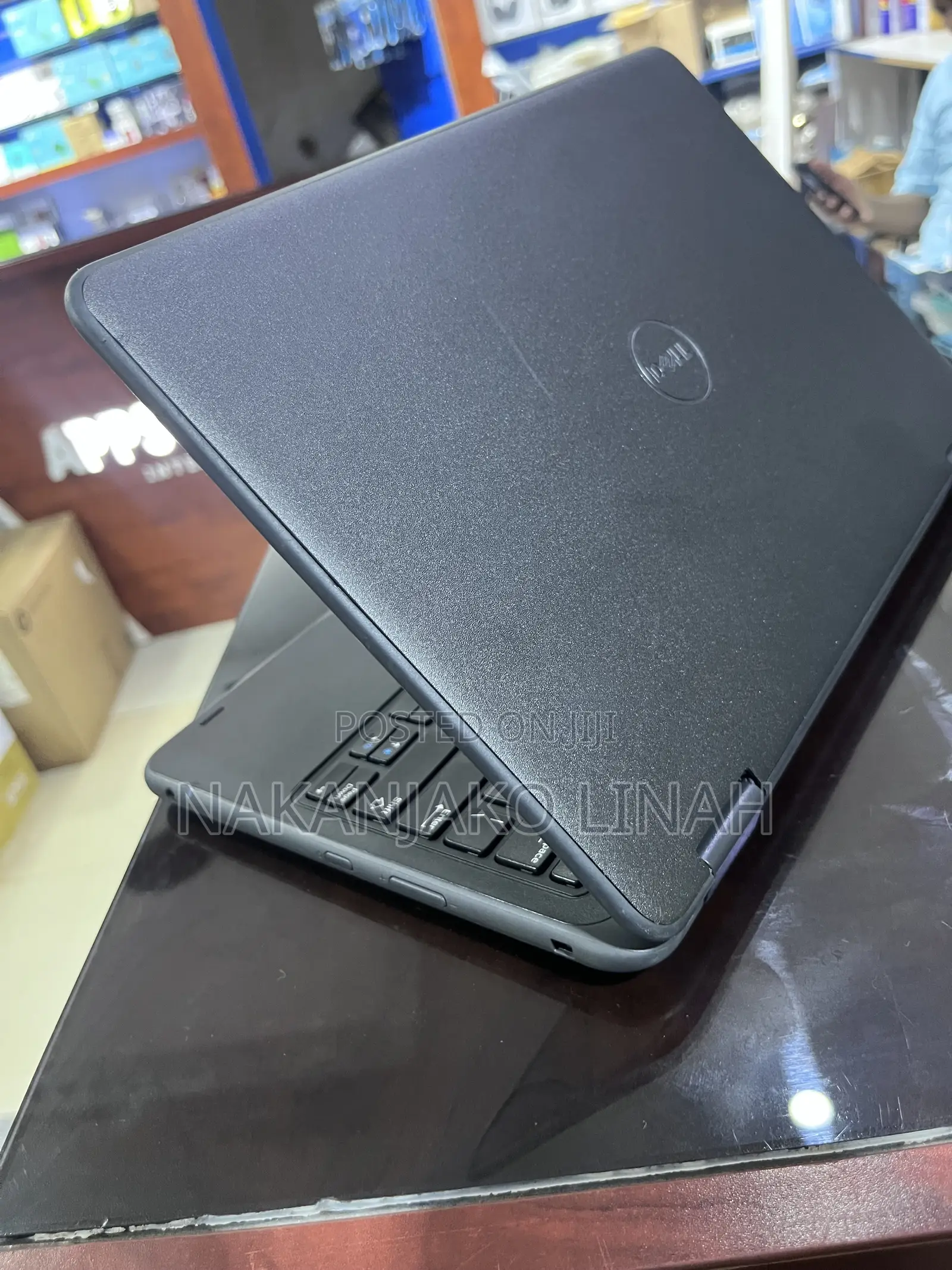 Laptop Dell Latitude 3189 8GB Intel Celeron SSD 128GB