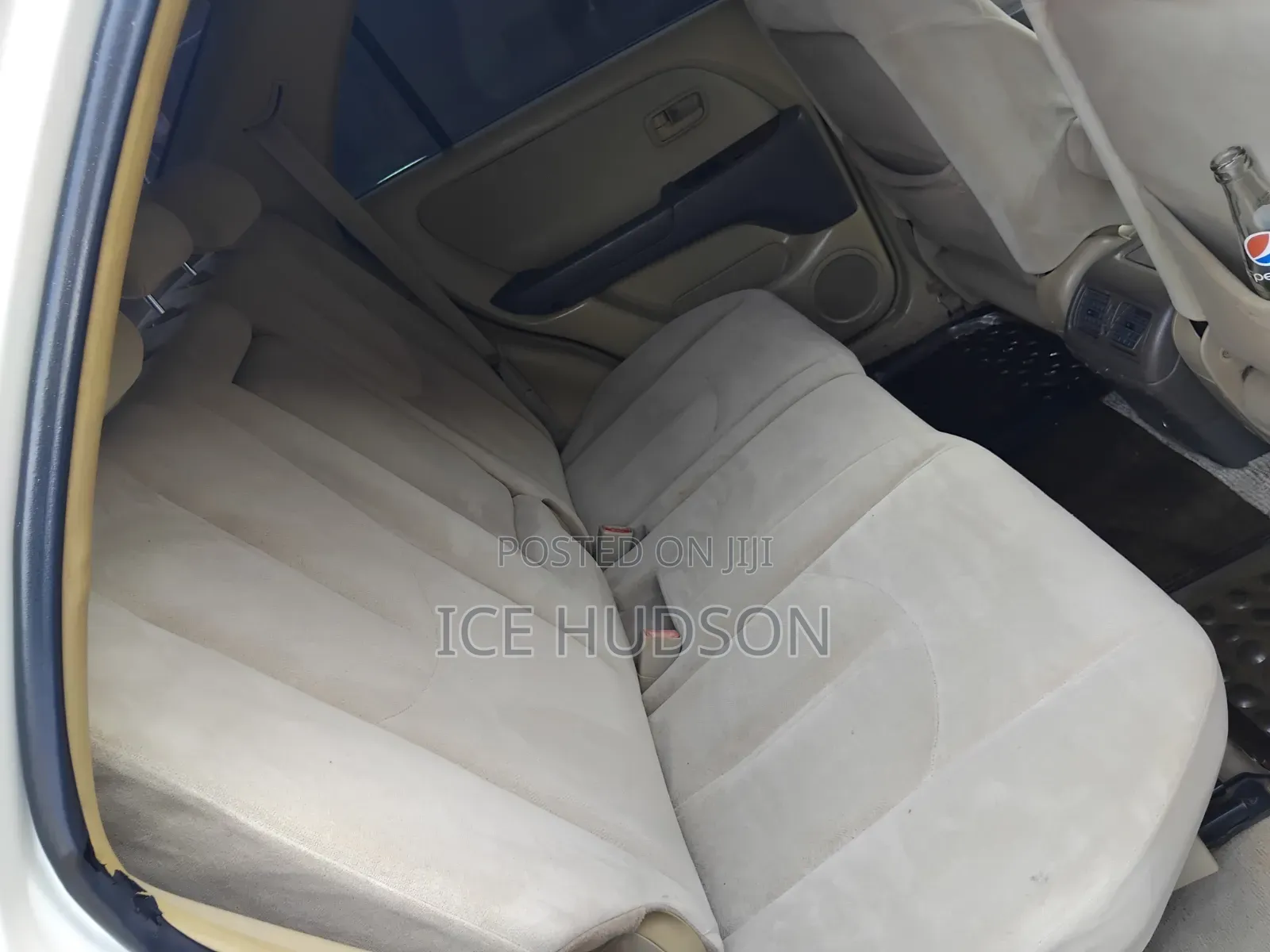 Toyota Harrier 1998 White
