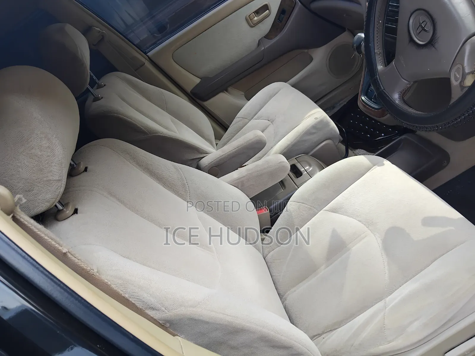 Toyota Harrier 1998 White