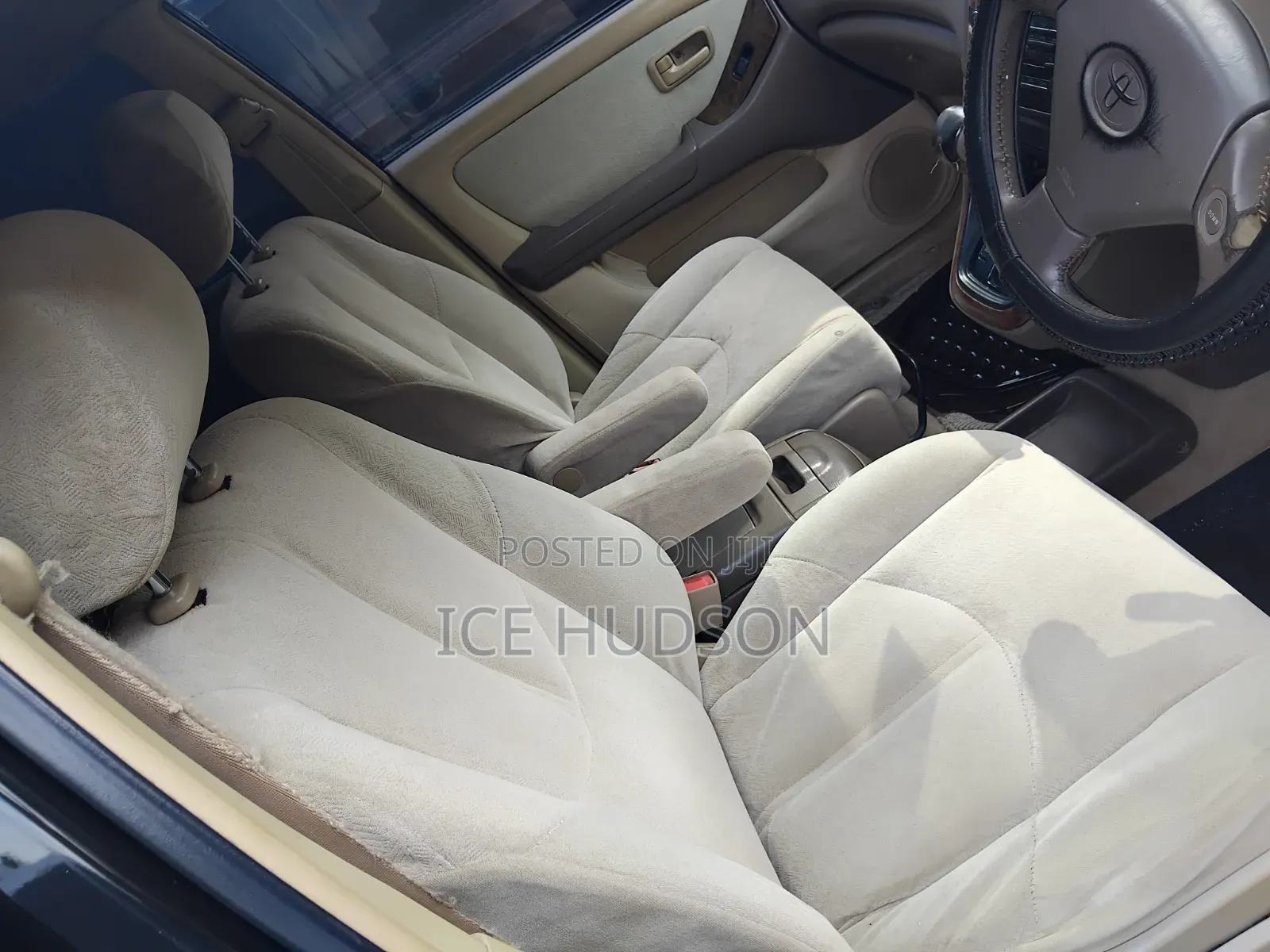 Toyota Harrier 1998 White