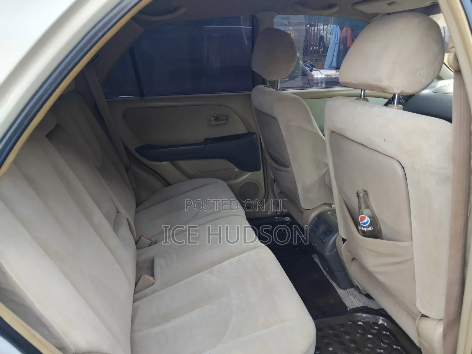Toyota Harrier 1998 White