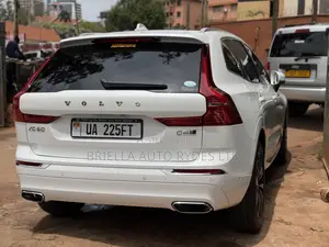 Volvo XC60 2018 White
