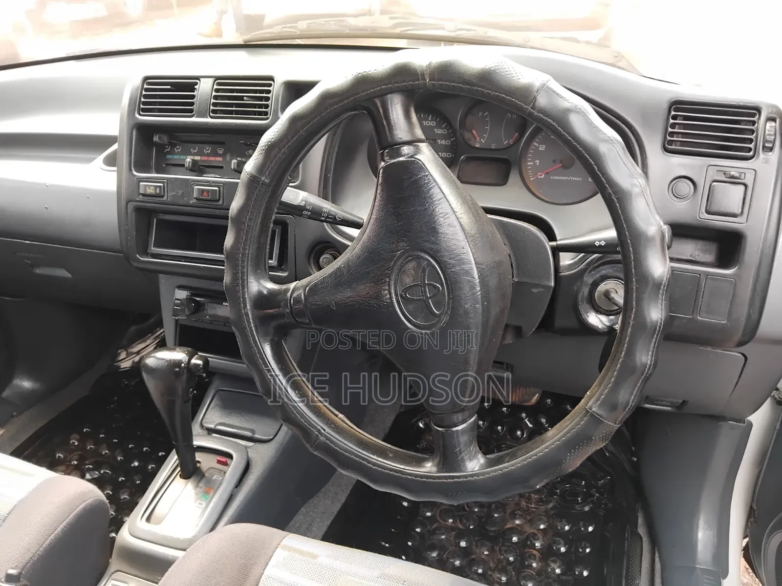 Toyota RAV4 Cabriolet 1998 White
