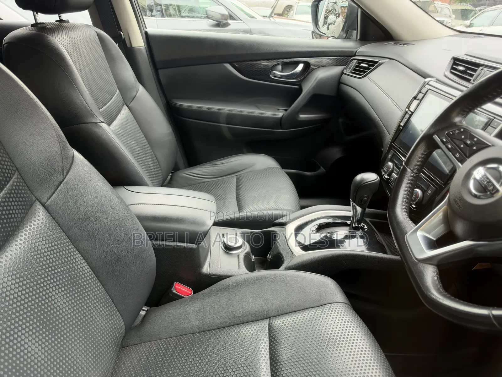 Nissan X-Trail 2016 Gray