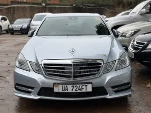 Mercedes-Benz E300 2011 Silver