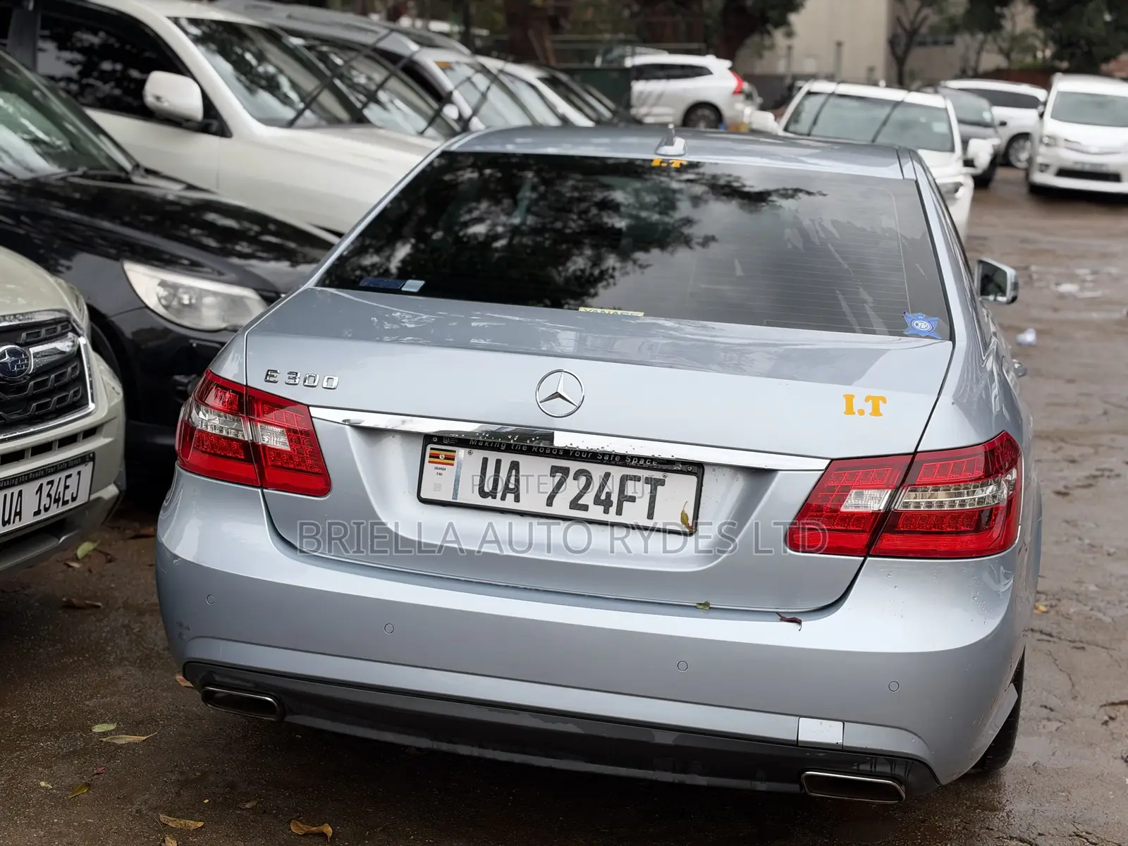 Mercedes-Benz E300 2011 Silver