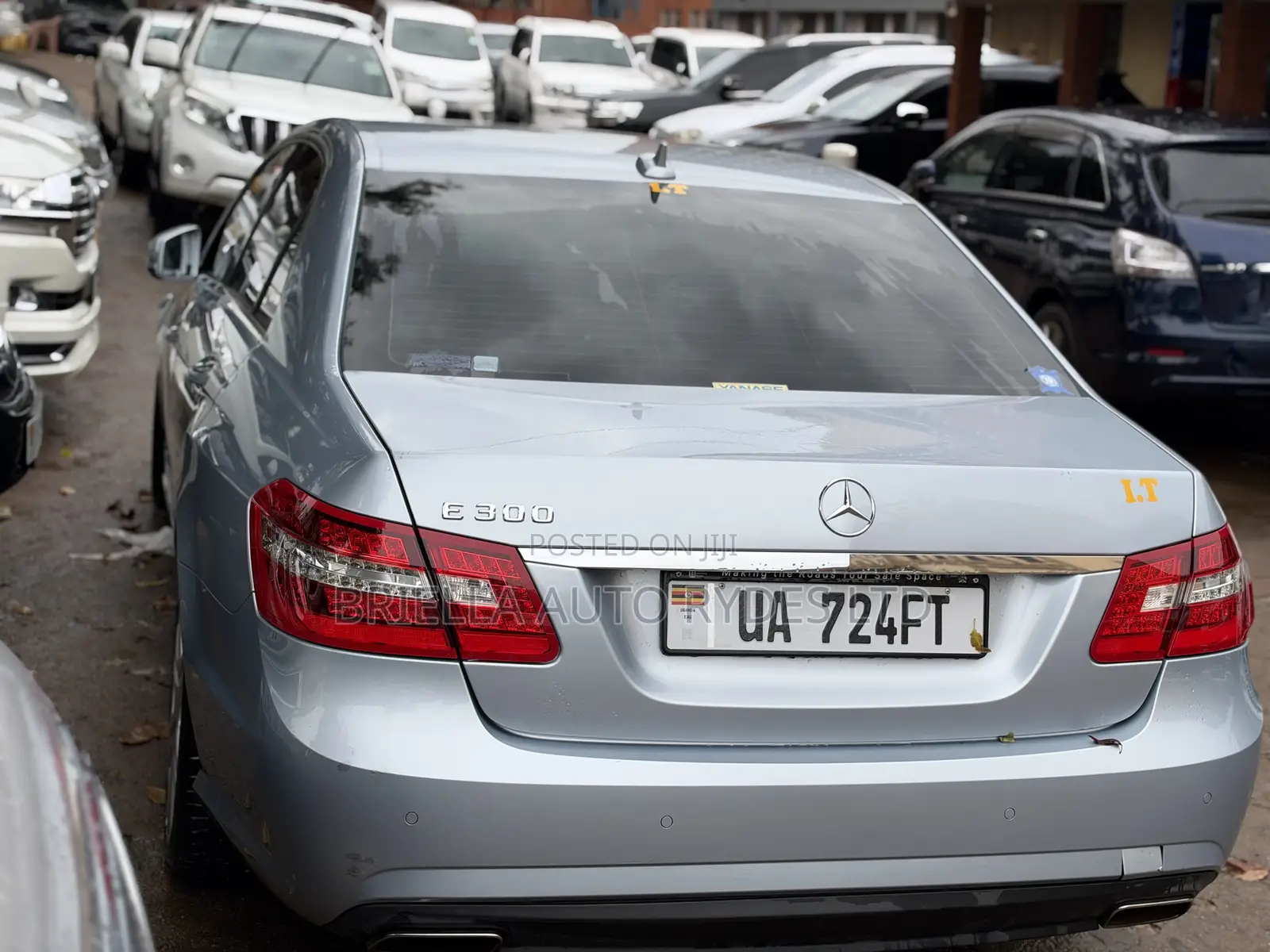 Mercedes-Benz E300 2011 Silver
