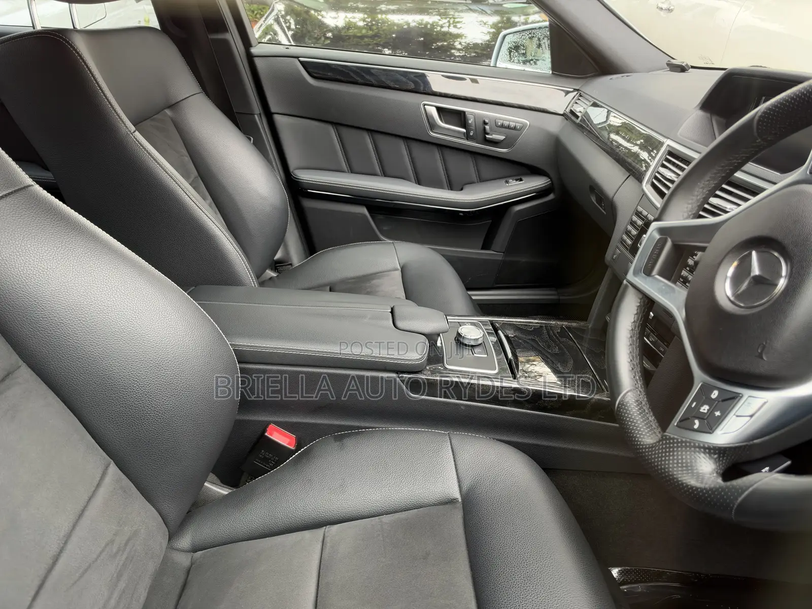 Mercedes-Benz E300 2011 Silver