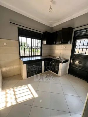 Furnished 7bdrm House in Orybroker, Central Division for sale