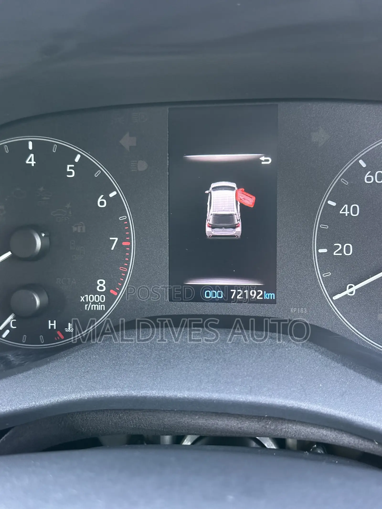 Toyota Yaris 2020 Pearl
