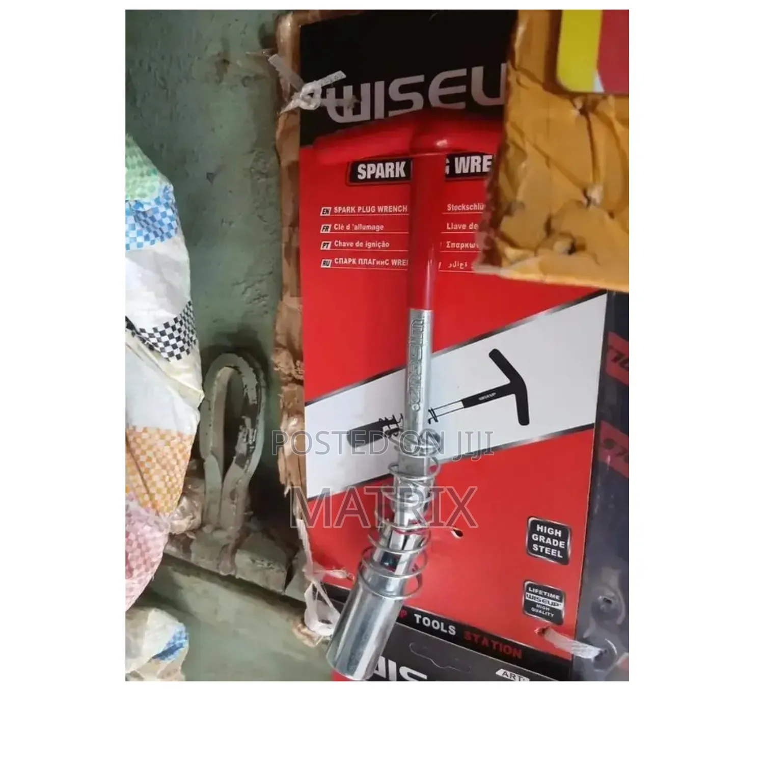 T-Handle Universal Joint Spark Plug