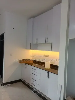 Kitchen Cabinets/Melamine Kitchen Cabinets 870,000/- Per Running Meter