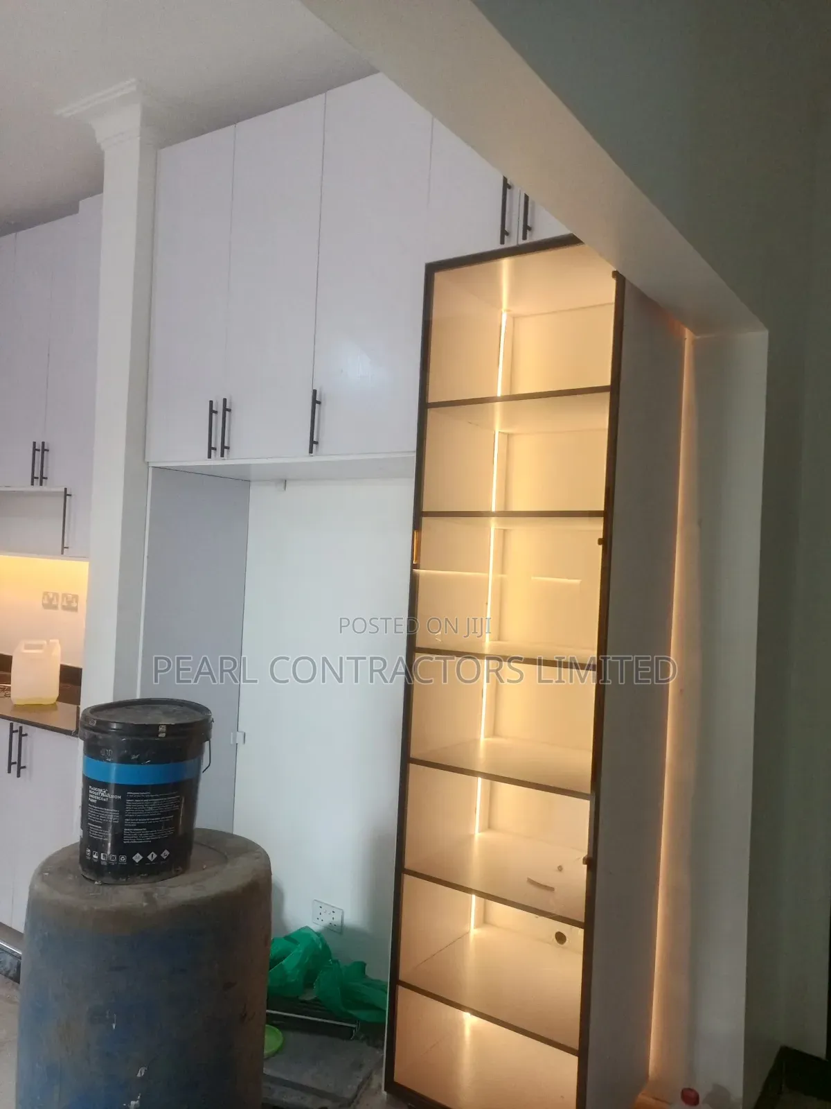 Kitchen Cabinets/Melamine Kitchen Cabinets 870,000/- Per Running Meter