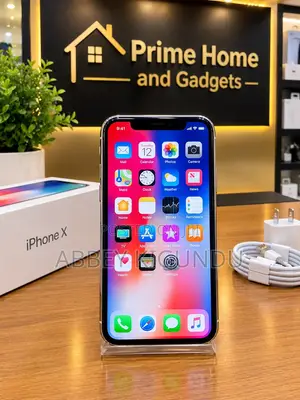 Apple iPhone X 64 GB White
