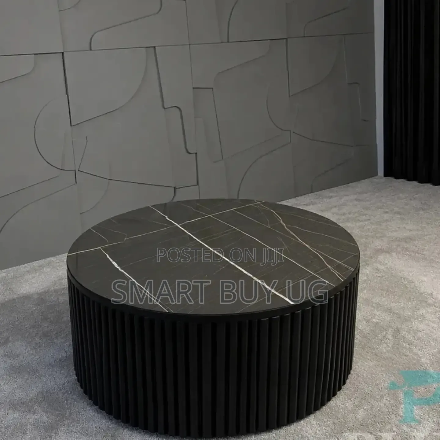 Round Centre Tables/Coffee Tables/Round Coffee Table