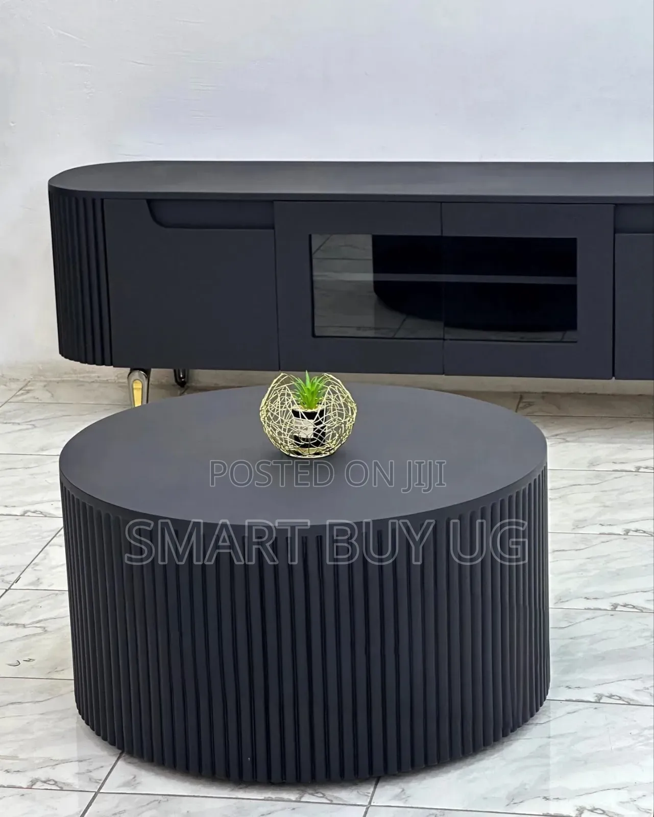 Classic Round Center Table/Coffee Tables/Center Tables for Living Room