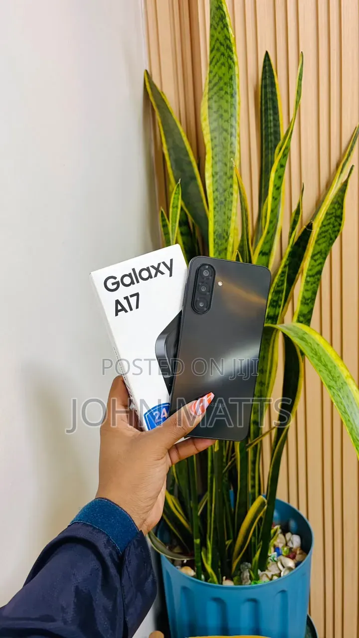 New Samsung Galaxy A17 128 GB Black