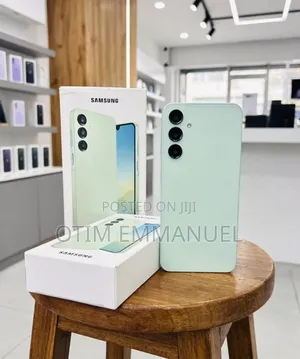 New Samsung Galaxy A16 5G 256 GB Green