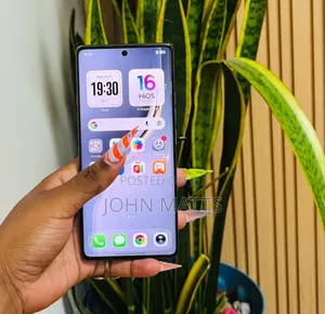 Tecno Camon 40 Pro 4G 256 GB Gray