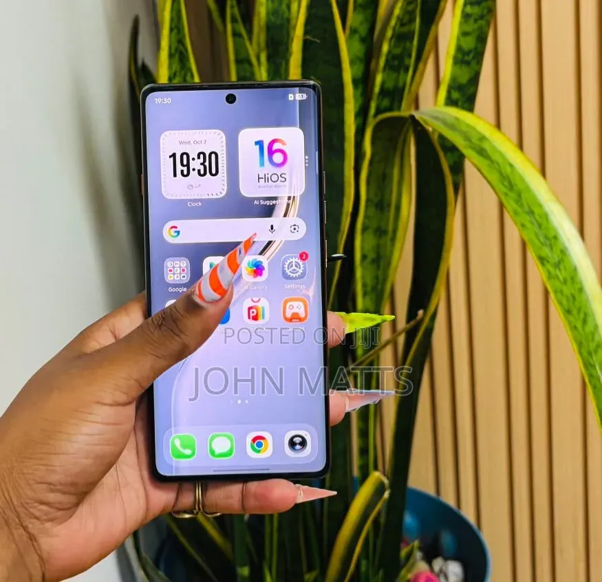 Tecno Camon 40 Pro 4G 256 GB Gray