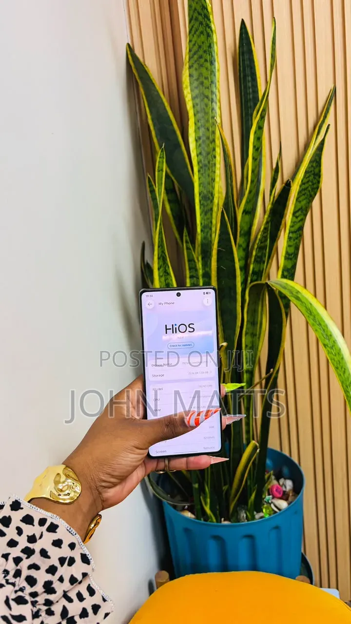 Tecno Camon 40 Pro 4G 256 GB Gray