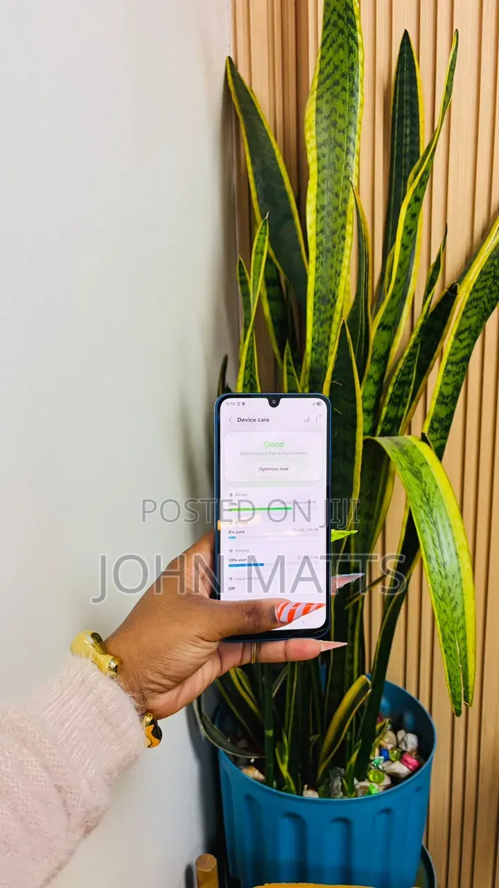 New Samsung Galaxy A17 5G 256 GB Blue