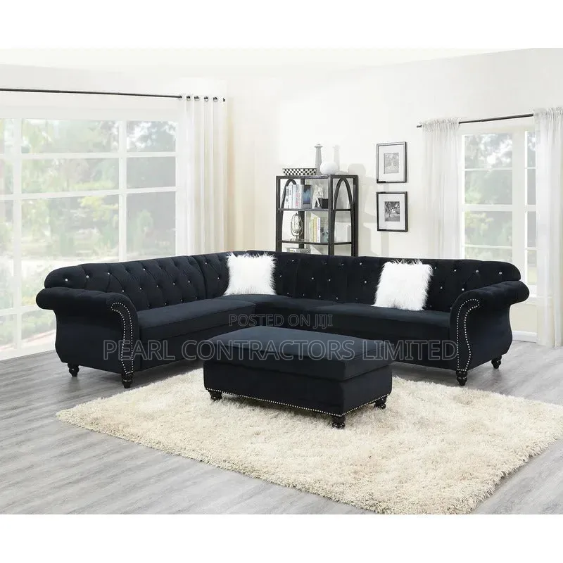 Sofas/Vintage Executive Chesterfield Sofas in Any Colour 1,900,000/-