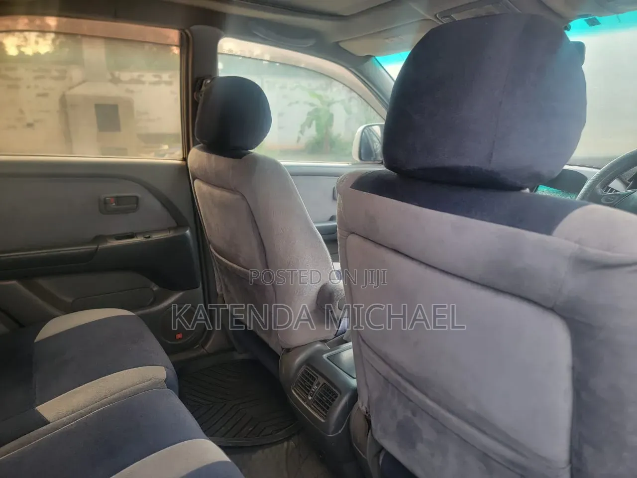 Toyota Harrier 3.0 V6 4WD 1999 Beige