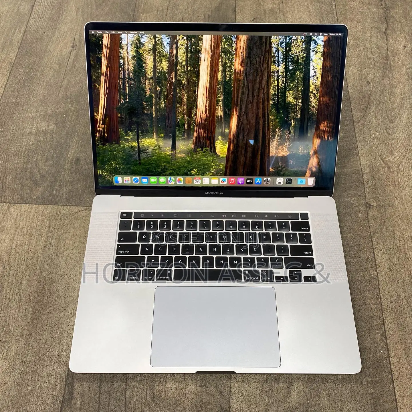 New Laptop Apple MacBook Pro 2019 16GB Intel Core i7 SSD 512GB