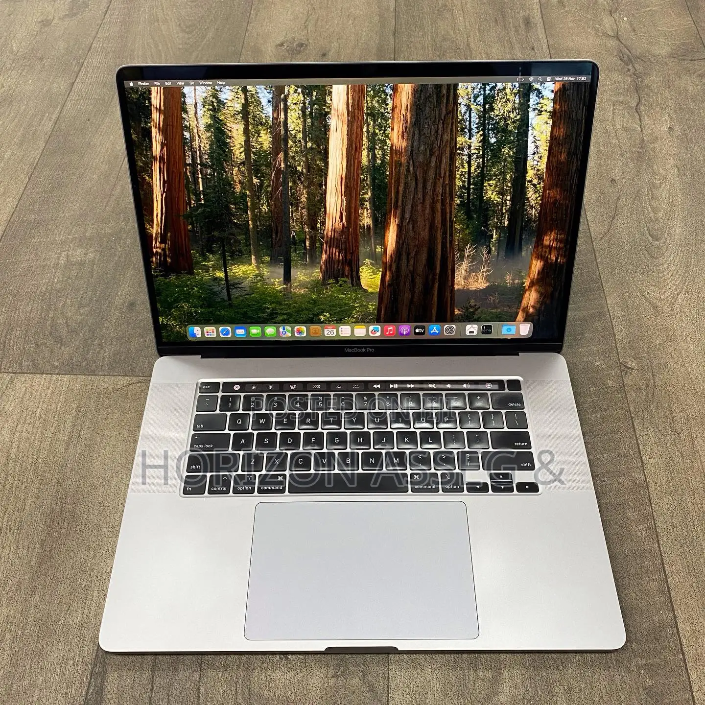 New Laptop Apple MacBook Pro 2019 16GB Intel Core i7 SSD 512GB