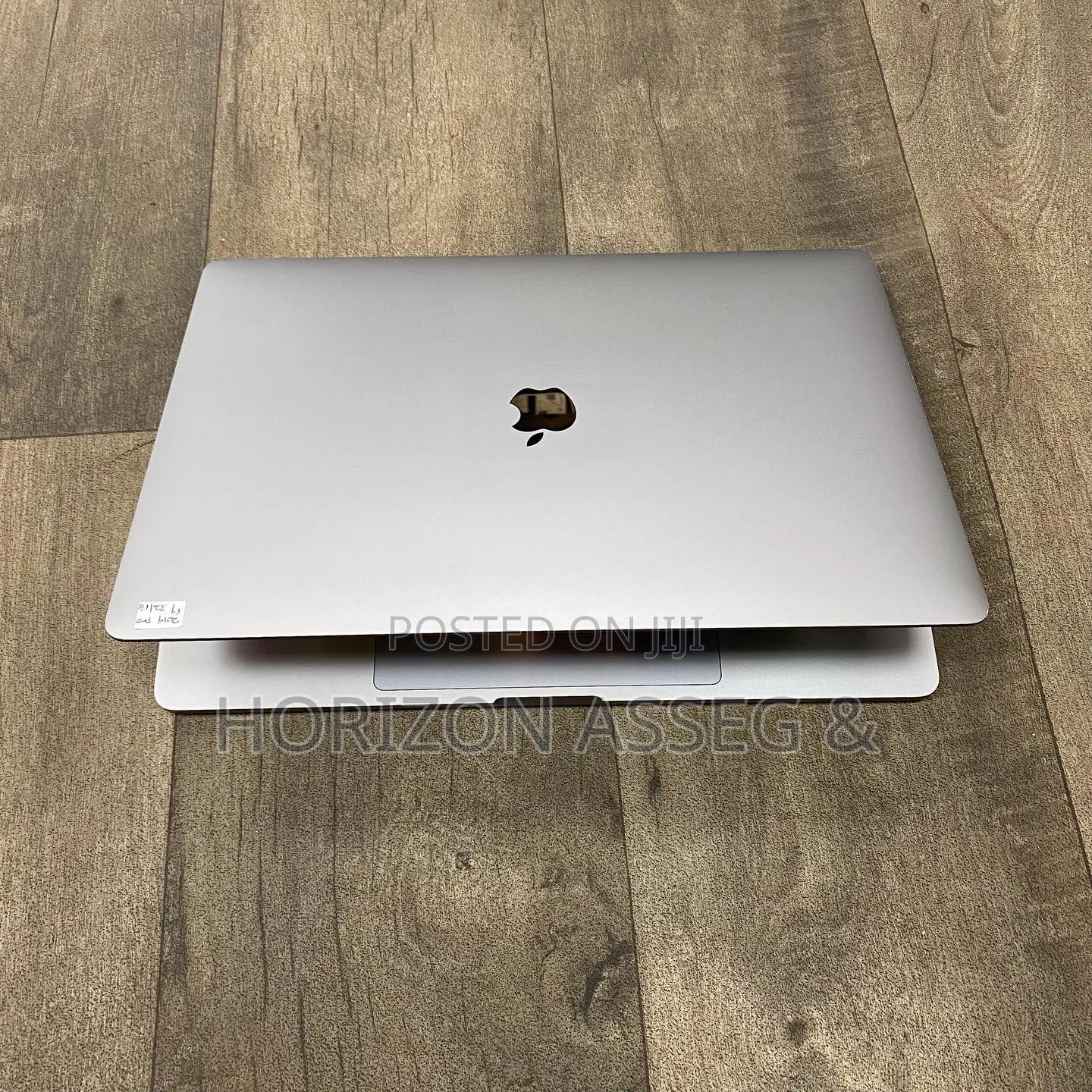 New Laptop Apple MacBook Pro 2019 16GB Intel Core i7 SSD 512GB