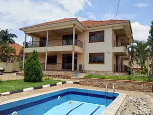 8bdrm Mansion in Bunga, Central Division for sale