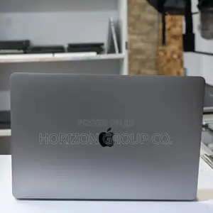New Laptop Apple MacBook Pro 2019 16GB Intel Core i9 SSD 512GB