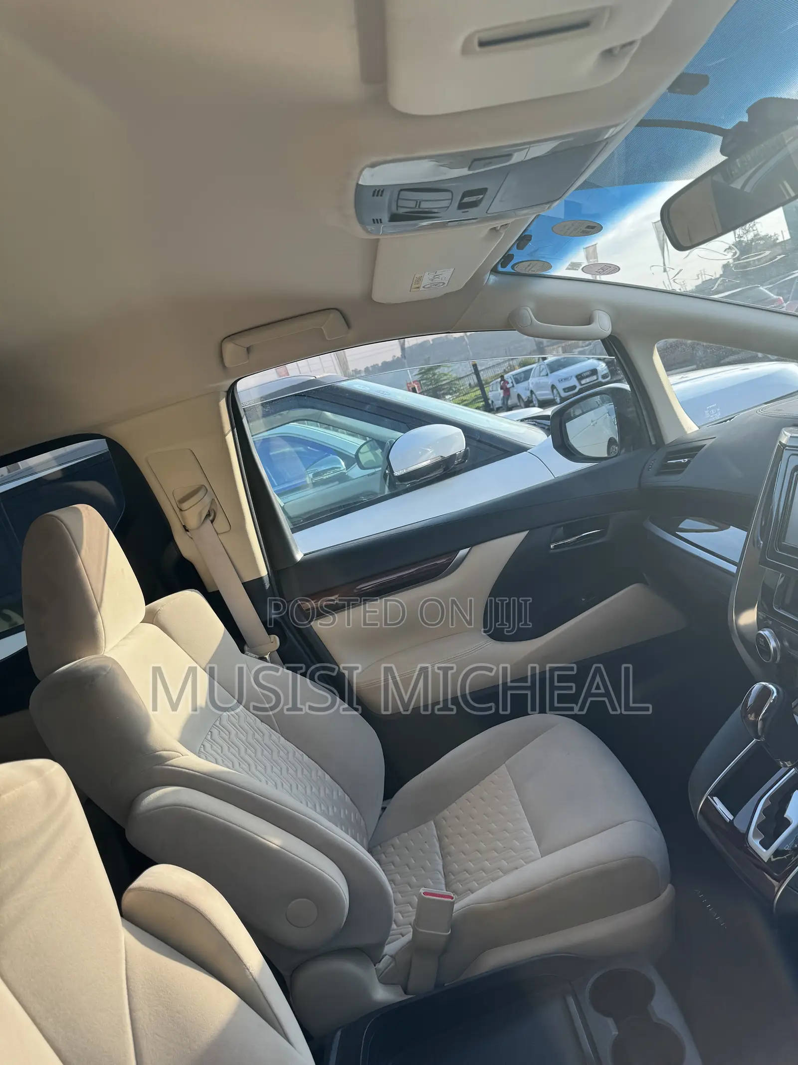 Toyota Alphard 2.5 Petrol AWD 2017 Silver
