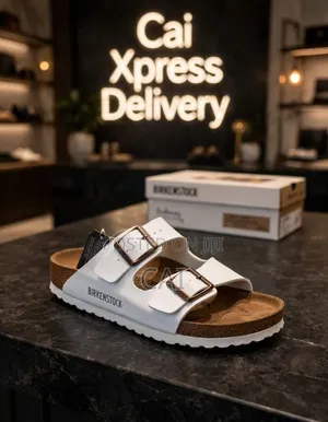 Strap Sandals. Birkenstock Arizona