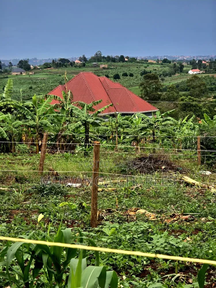 Plots on Sale at Matugga Kiwebwa