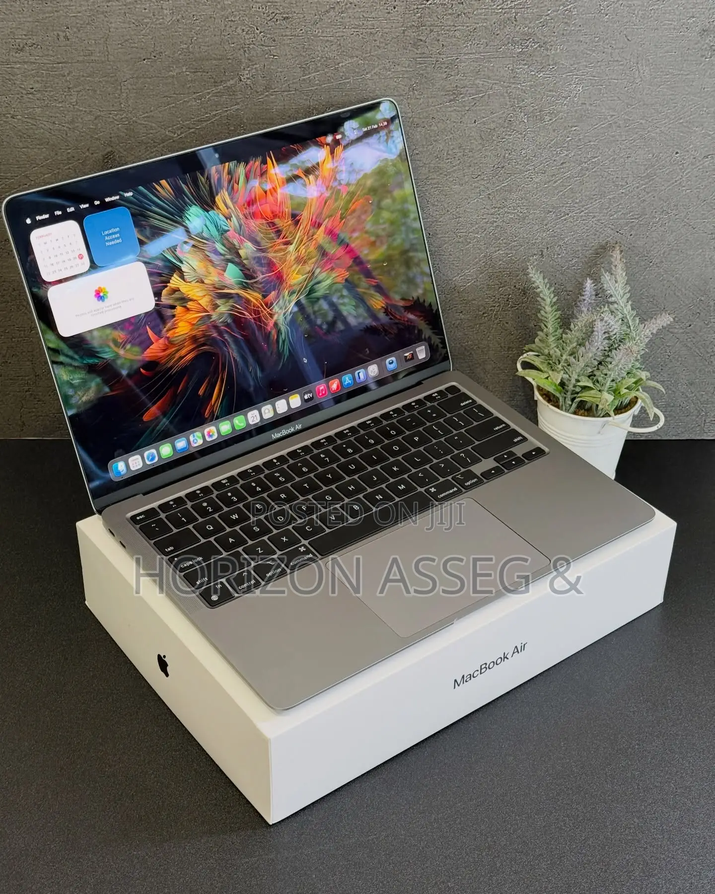 New Laptop Apple MacBook Air 2020 M1 8GB Intel Core i7 SSD 256GB