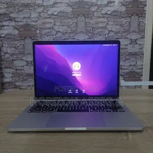 New Laptop Apple MacBook Pro 2022 M2 8GB Intel Core i5 SSD 256GB