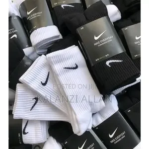 Midcuff Assorted Nike Socks