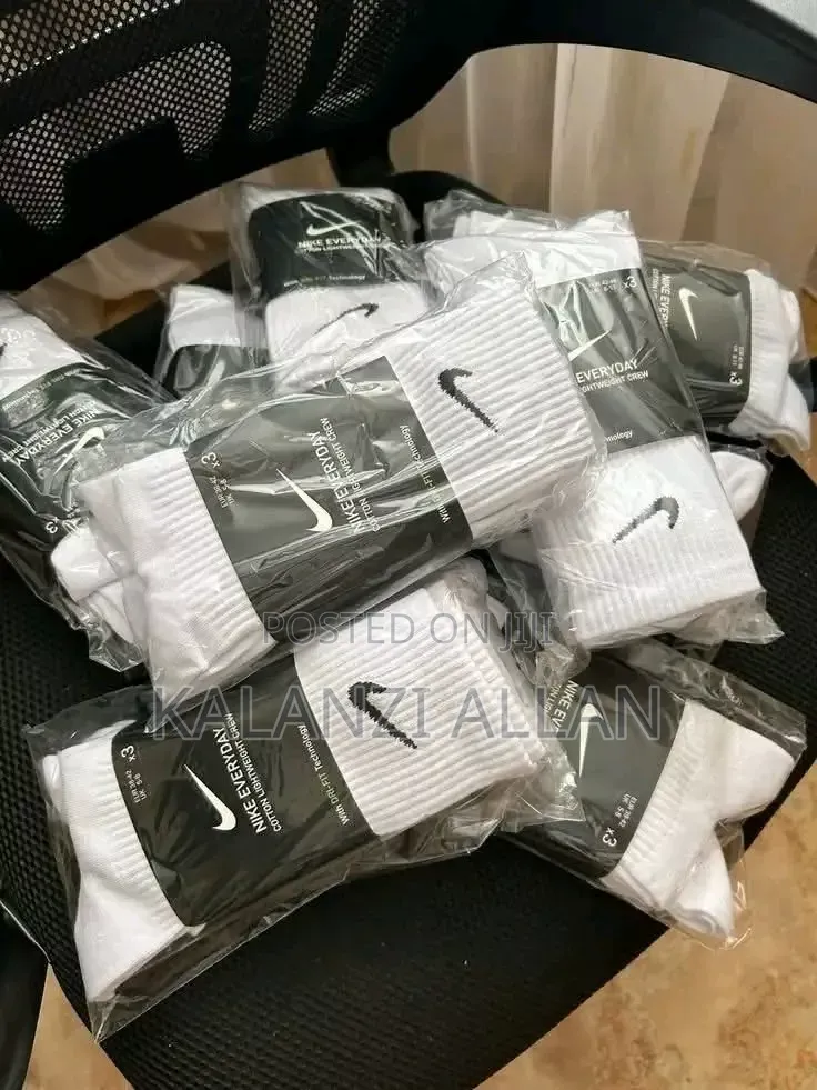 Midcuff Assorted Nike Socks