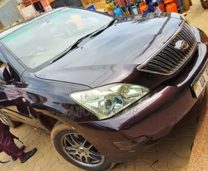 Toyota Harrier 2005 Maroon